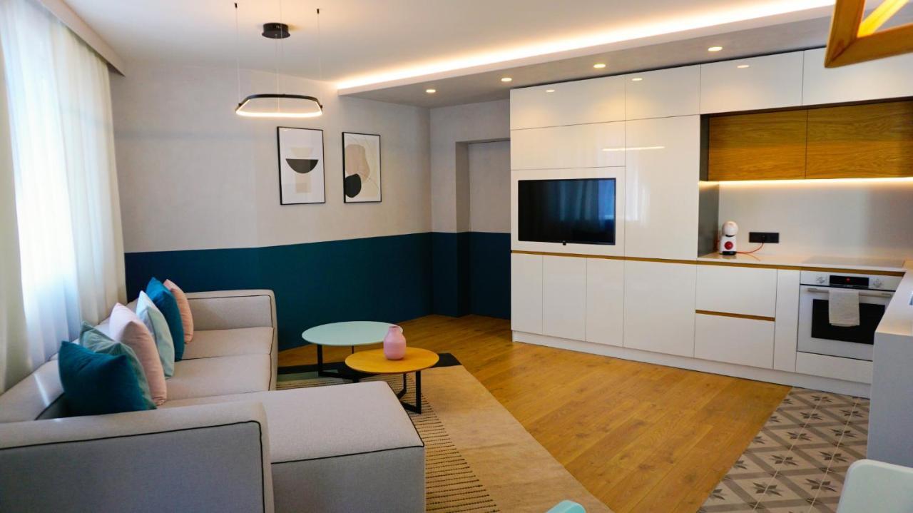 Апартамент Жасмин С Частен Гараж - Jasmin Apartment With Private Garage Varna Esterno foto
