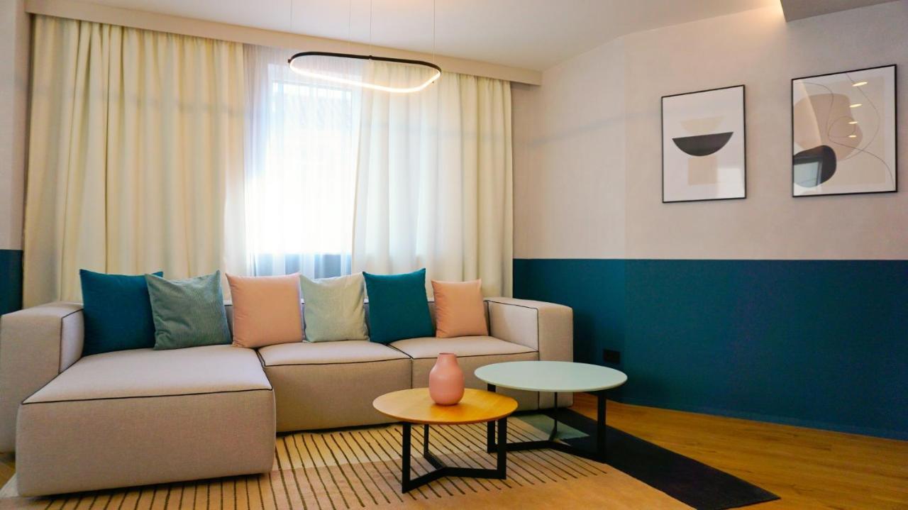 Апартамент Жасмин С Частен Гараж - Jasmin Apartment With Private Garage Varna Esterno foto