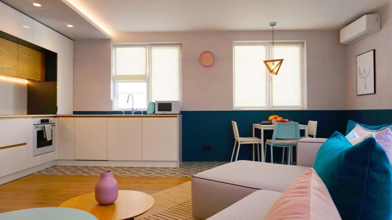Апартамент Жасмин С Частен Гараж - Jasmin Apartment With Private Garage Varna Esterno foto