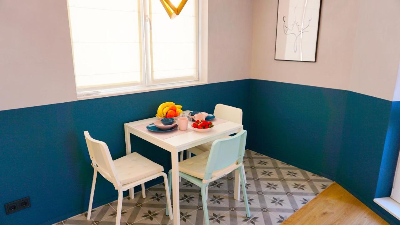 Апартамент Жасмин С Частен Гараж - Jasmin Apartment With Private Garage Varna Esterno foto