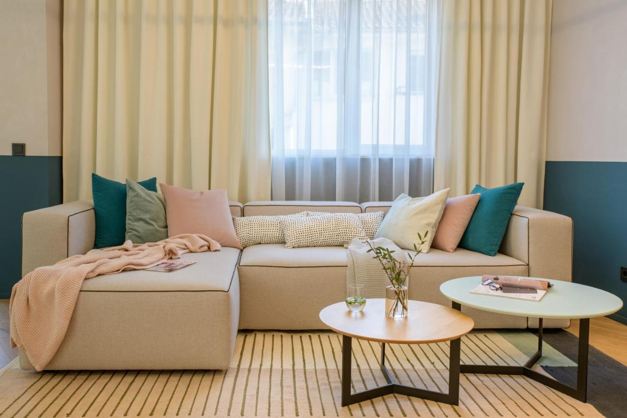 Апартамент Жасмин С Частен Гараж - Jasmin Apartment With Private Garage Varna Esterno foto