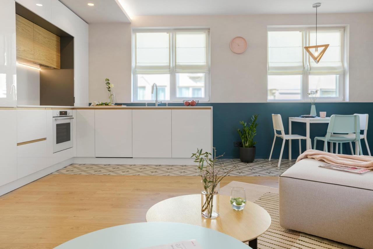Апартамент Жасмин С Частен Гараж - Jasmin Apartment With Private Garage Varna Esterno foto